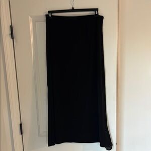 Elegant Black Women's Skirt
